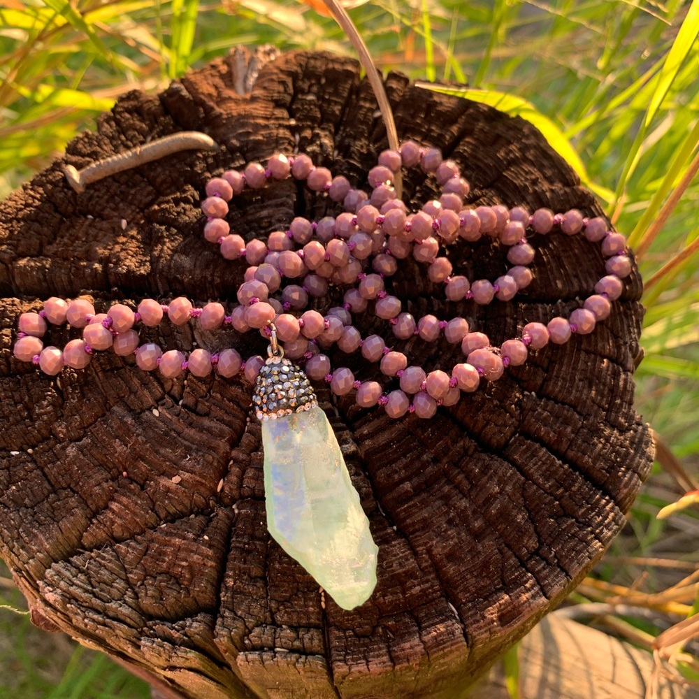 Iridescent Glass Pendent Necklace | JG Jewels